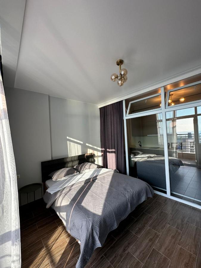 Pirosmani Mini Hotel Batumi Eksteriør billede