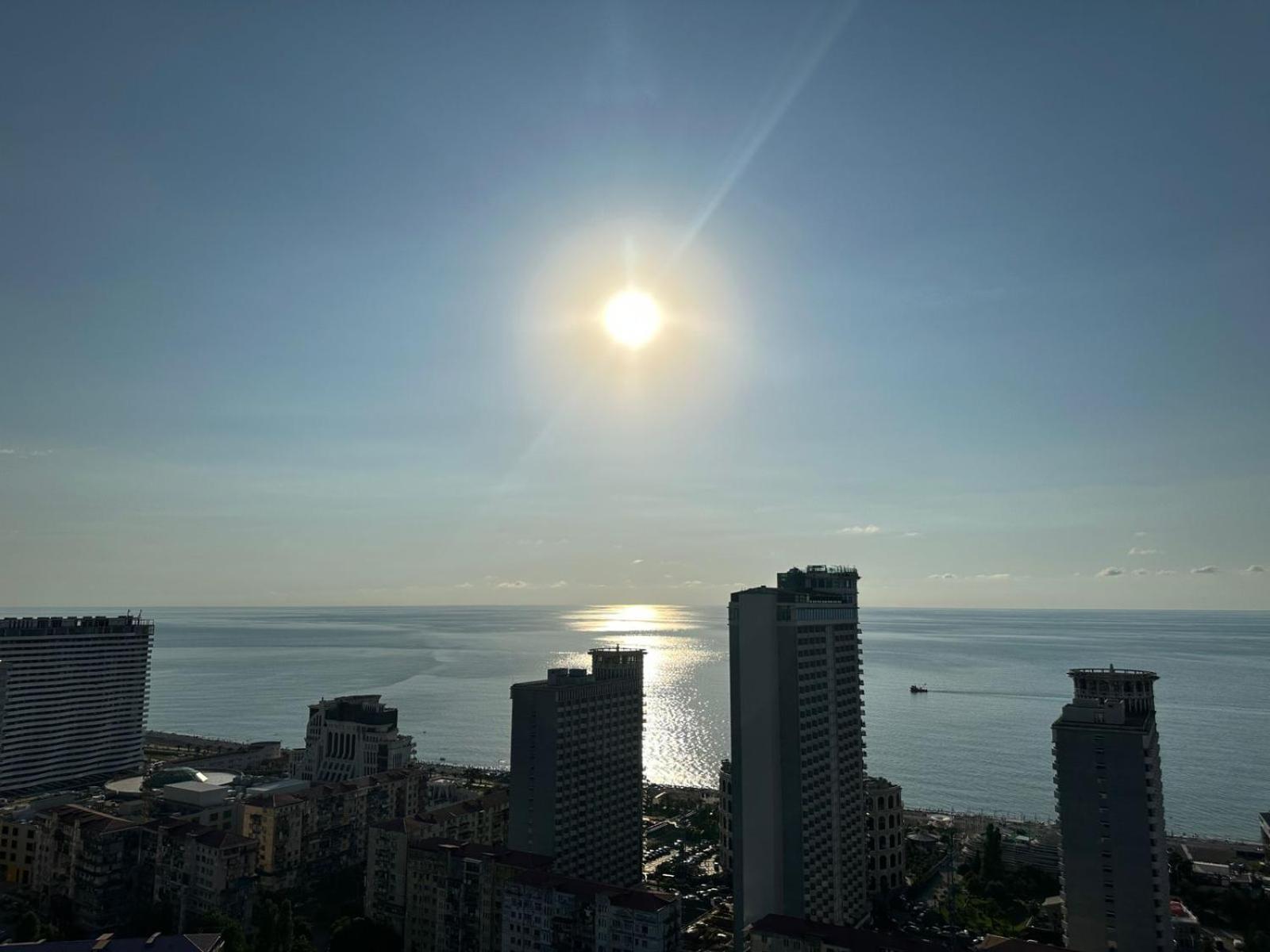 Pirosmani Mini Hotel Batumi Eksteriør billede